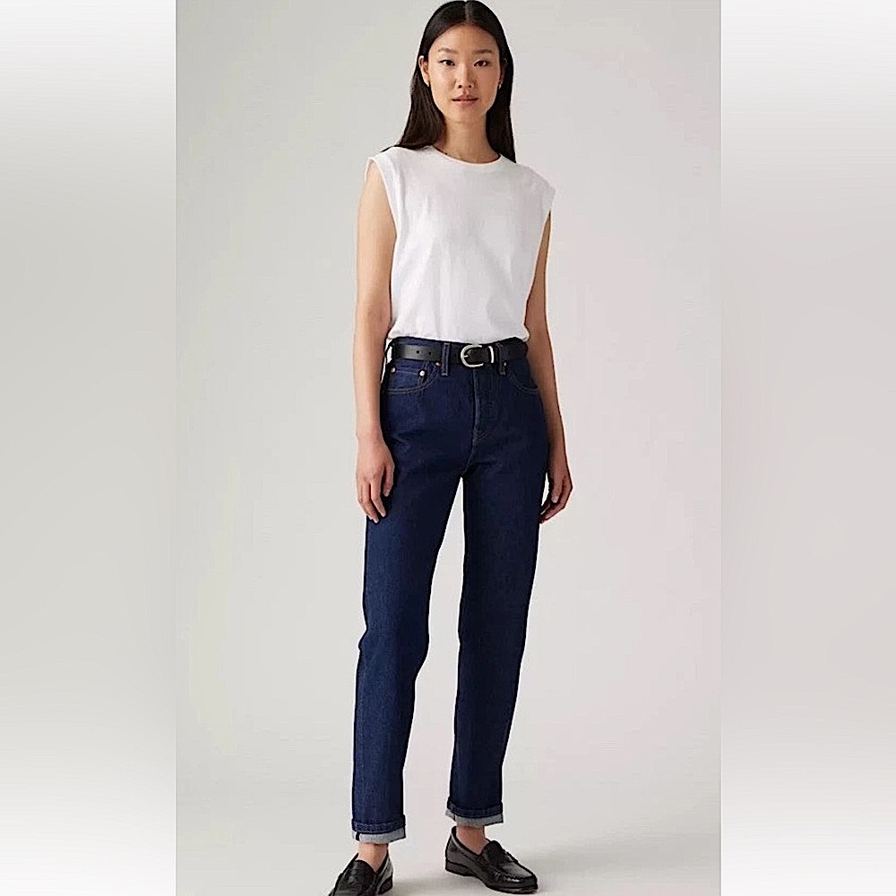 Levi's Women's Dark Blue Straight Leg Jeans
